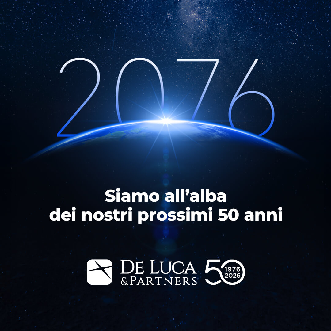 Melismelis firma la campagna per i 50 anni di De Luca & Partners